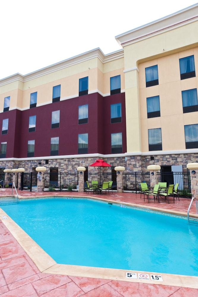 Hampton Inn And Suites Tulsa Central Экстерьер фото