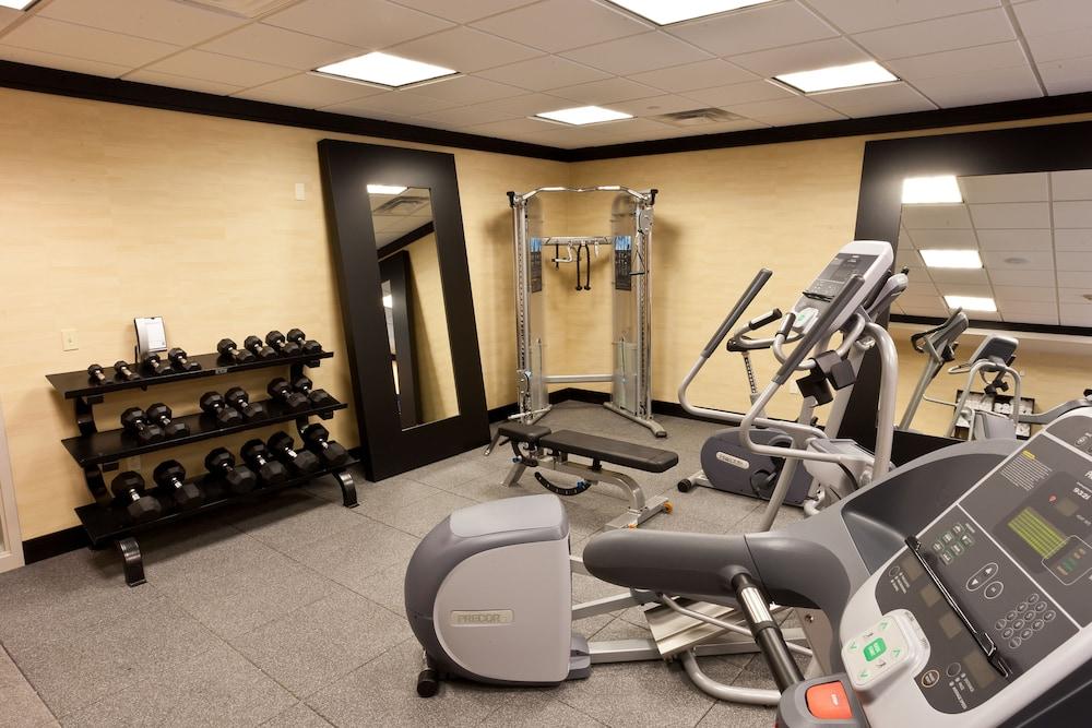 Hampton Inn And Suites Tulsa Central Экстерьер фото