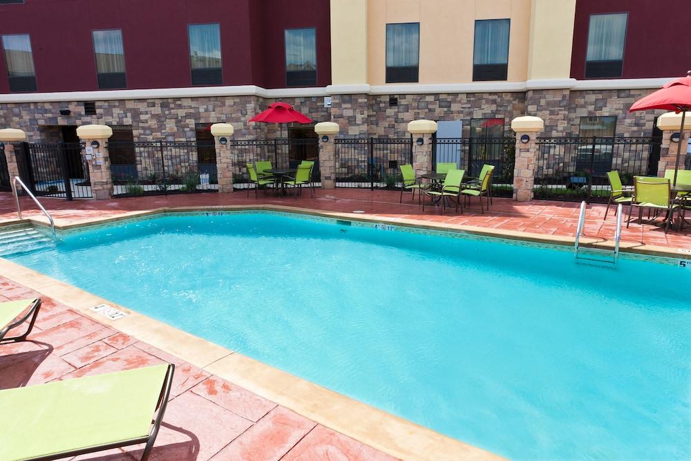 Hampton Inn And Suites Tulsa Central Экстерьер фото